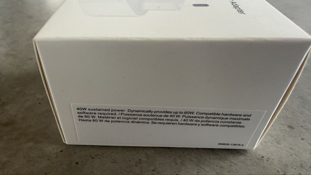 Incarcator Apple 40w adaptive max 60w