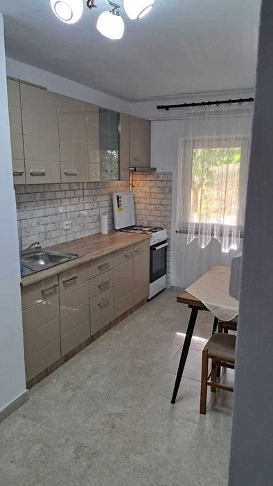 Chirie apartament 2 camere