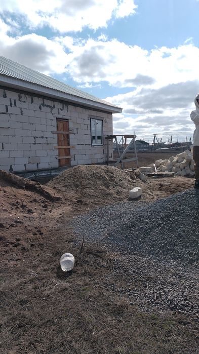 Продам дом недостроенная