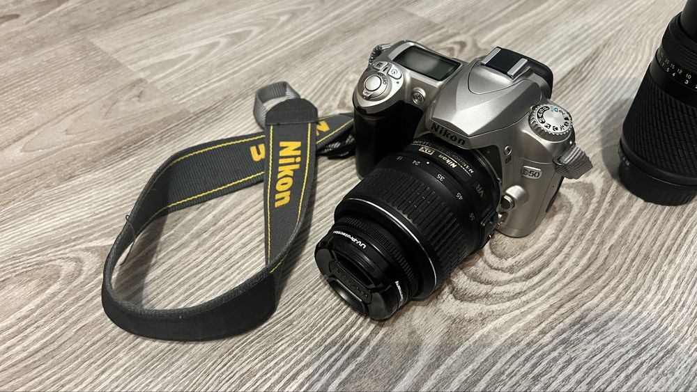 Nikon D50, 18-55mm + Tokina 100-300mm