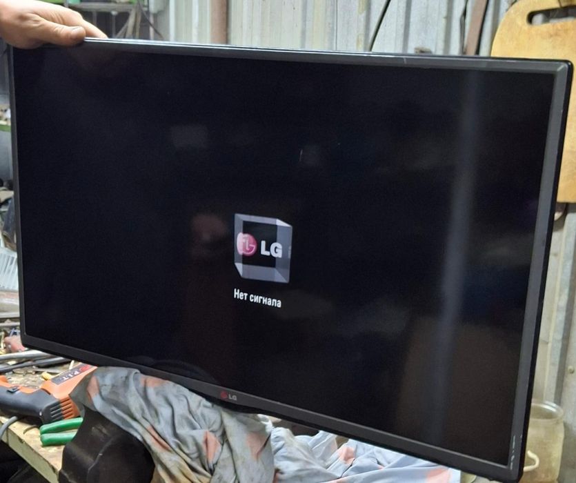 Продам телевизор LG
