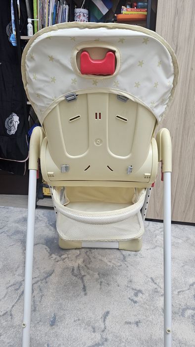 Детский стульчик для кормления