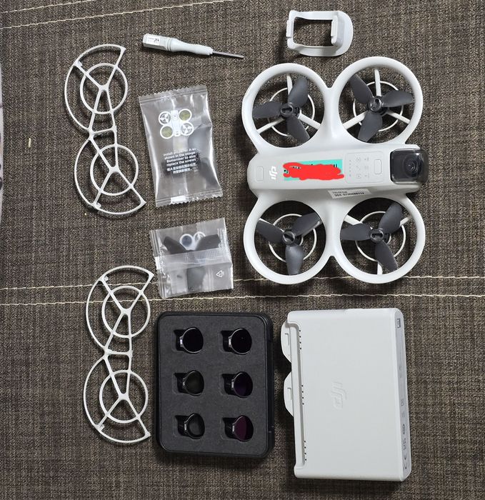 Dji neo 1 cu 3 baterii si filtre