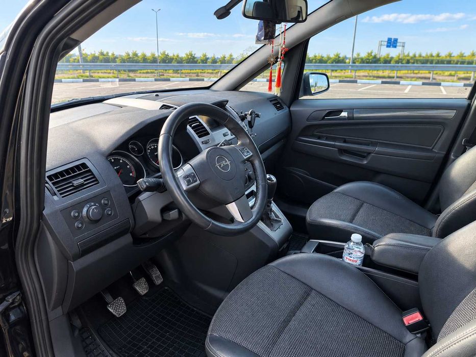 Opel Zafira fab. 2006*1.9 CDTI*120 CP*Unic Prop.*Plafon Panoramic*Climatronic