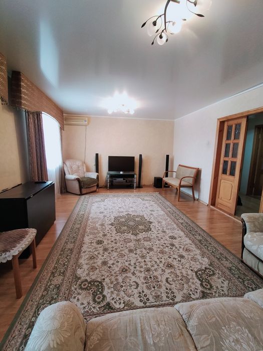 Продаётся 4х комнатная квартира