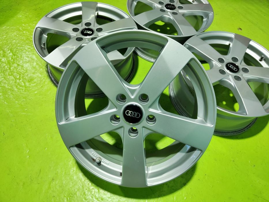 17 5x112 Audi A3 лети джанти 5х112 Ауди а3