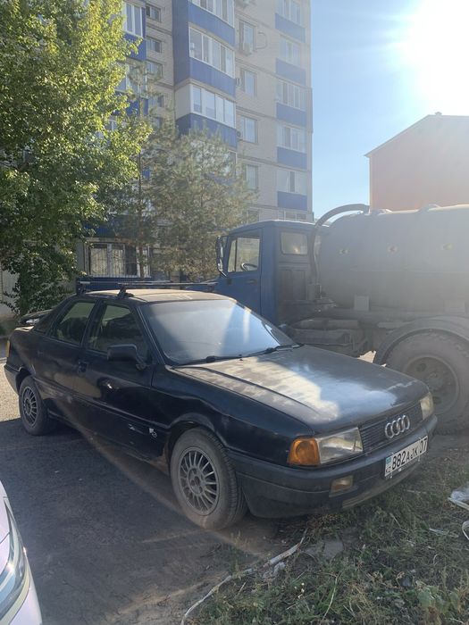 Ауди 80 1.8моно на ходу