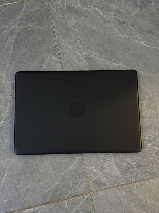 Офисный ноутбук HP