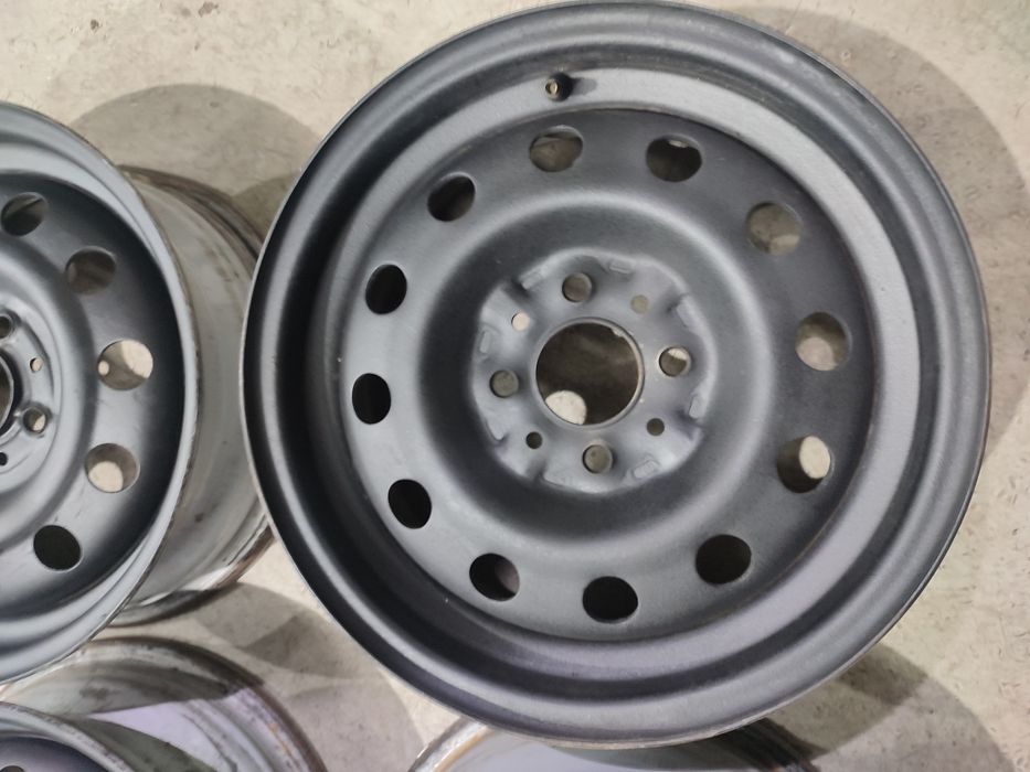 Продам комплект дисков. 4/98 ВАЗ