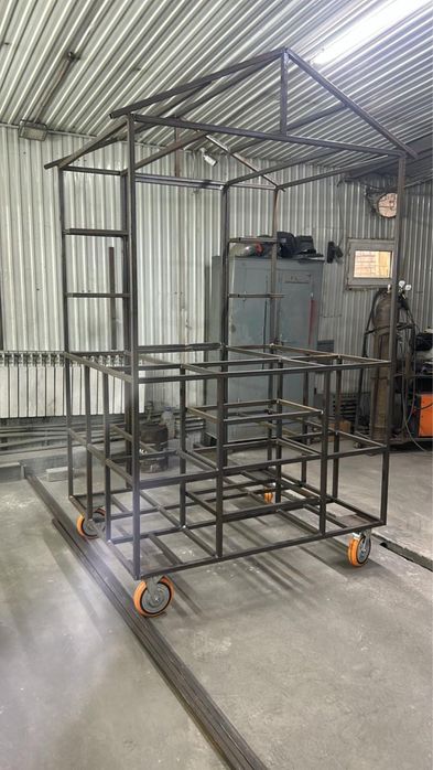 Продается крутая современная лавка