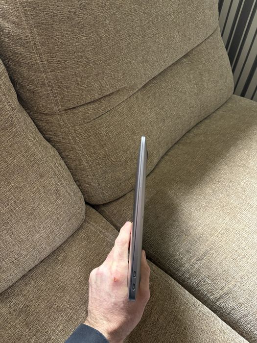 MacBook Air M1 256GB