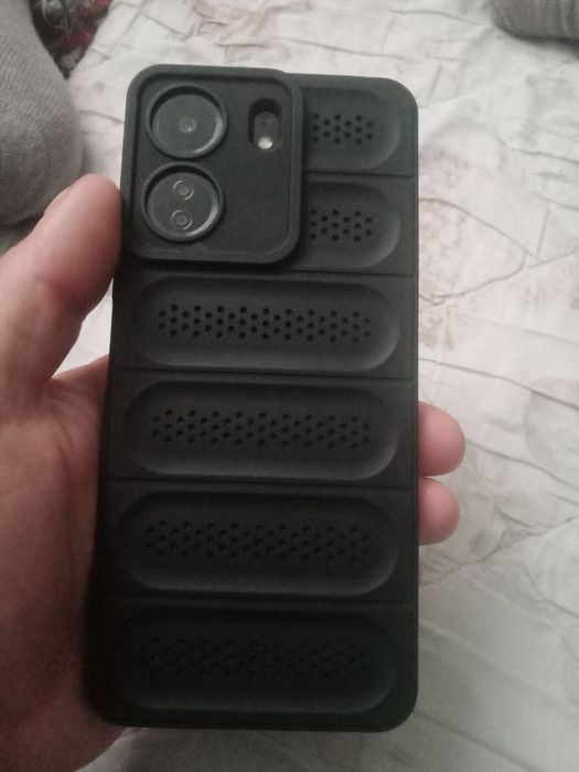 Продаю redmi 13c 8+4/256