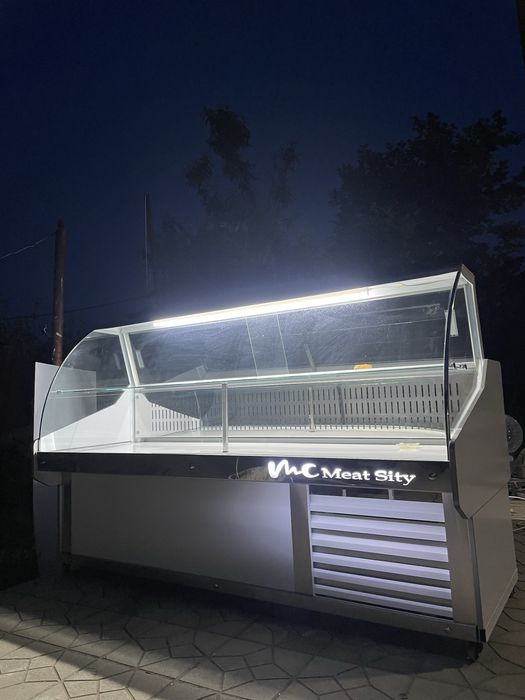 Холодильник Витрина