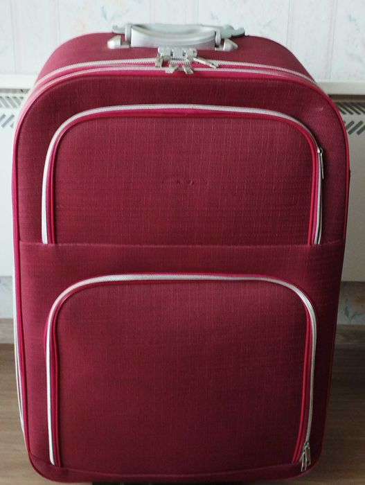 Сак,чанти "DIADORA" и "ADIDAS".Голям куфар 72/50/26 см.