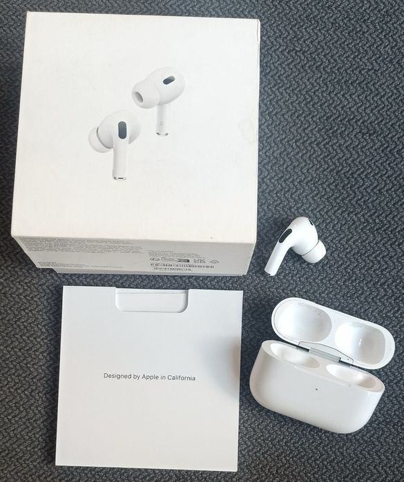 AirPods Pro.