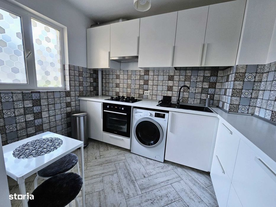 3 camere decomandat | Renovat integral | 2 balcoane | 5 minute parc
