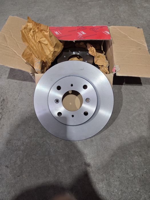 Discuri frana 4x114,3