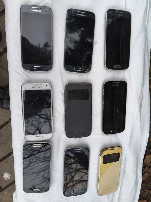 S4 mini, defecte, ron75 pt. noua bucati disponibile