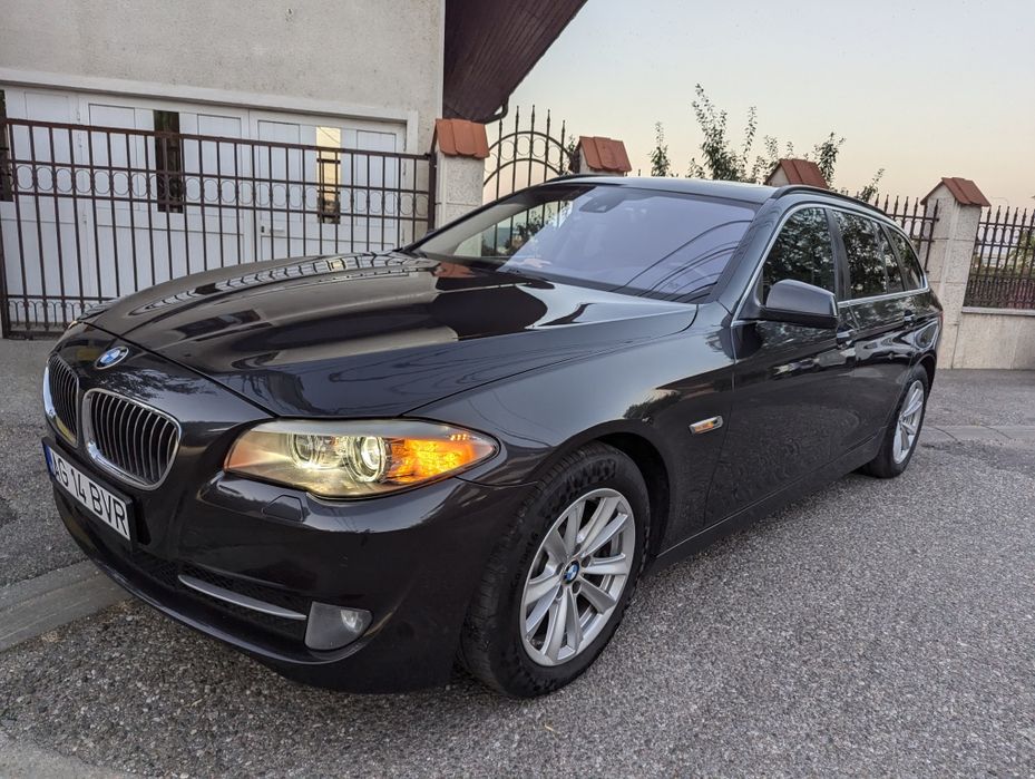 BMW 520D, Piele, BiXenon, HUD, 4 butoane, Navi Pro, Panorama, Automat!