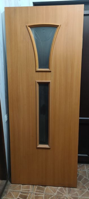 Продам межкомнатные двери
