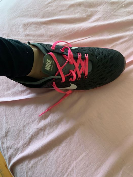 Nike маратонки пролет-лято