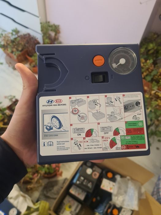 Оригинални Помпи Компресори за гуми Нови