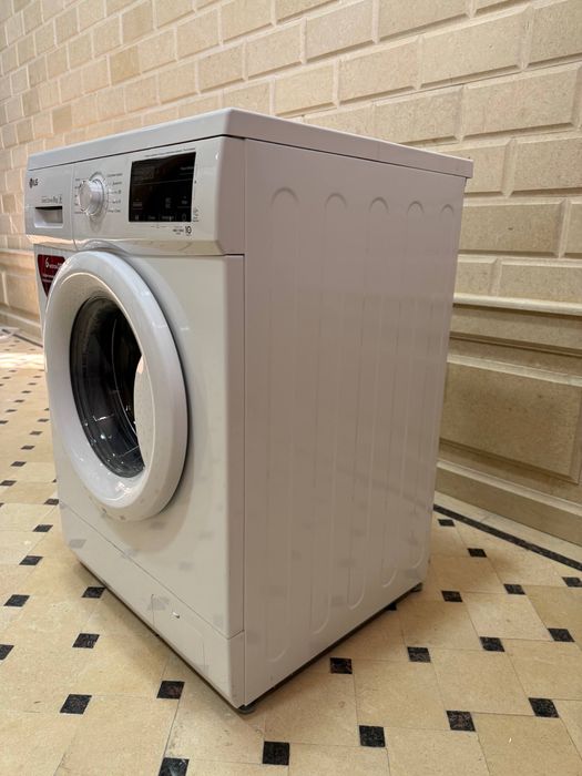 Срочно продаётся Стиральная Машина LG DD Inverter (8кг)
