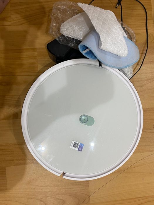 Пылесос робот продам