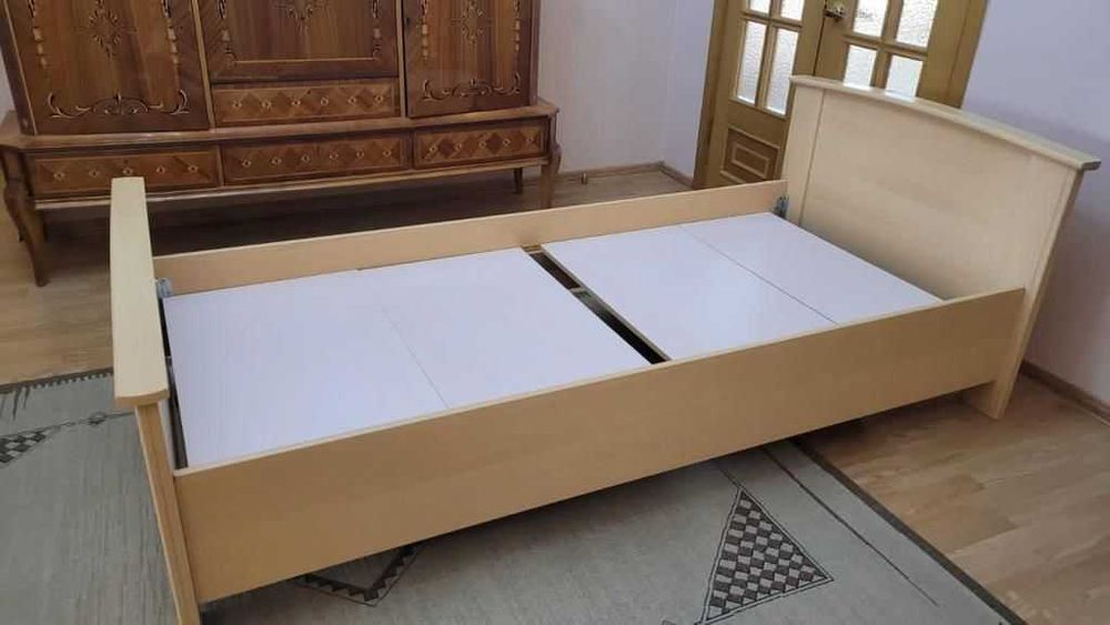 Детский гарнитур, кровать, шкаф