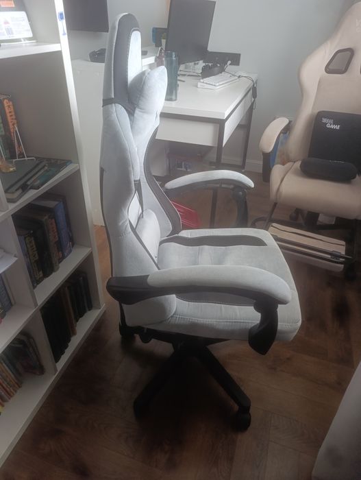 Игровое компьютерное кресло Knight