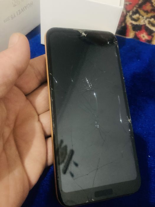 Хуайвей Y 5 продам