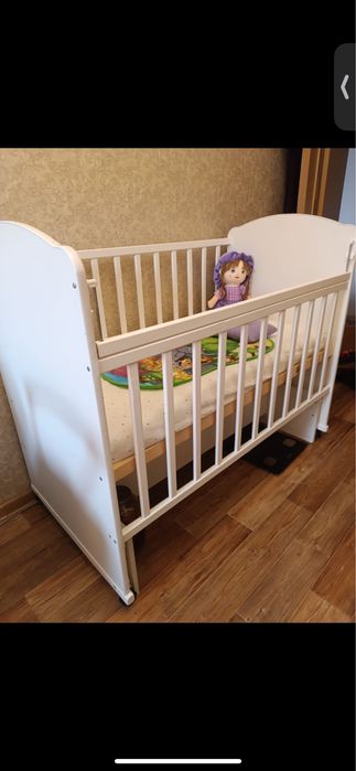 Продам детскую кроватку