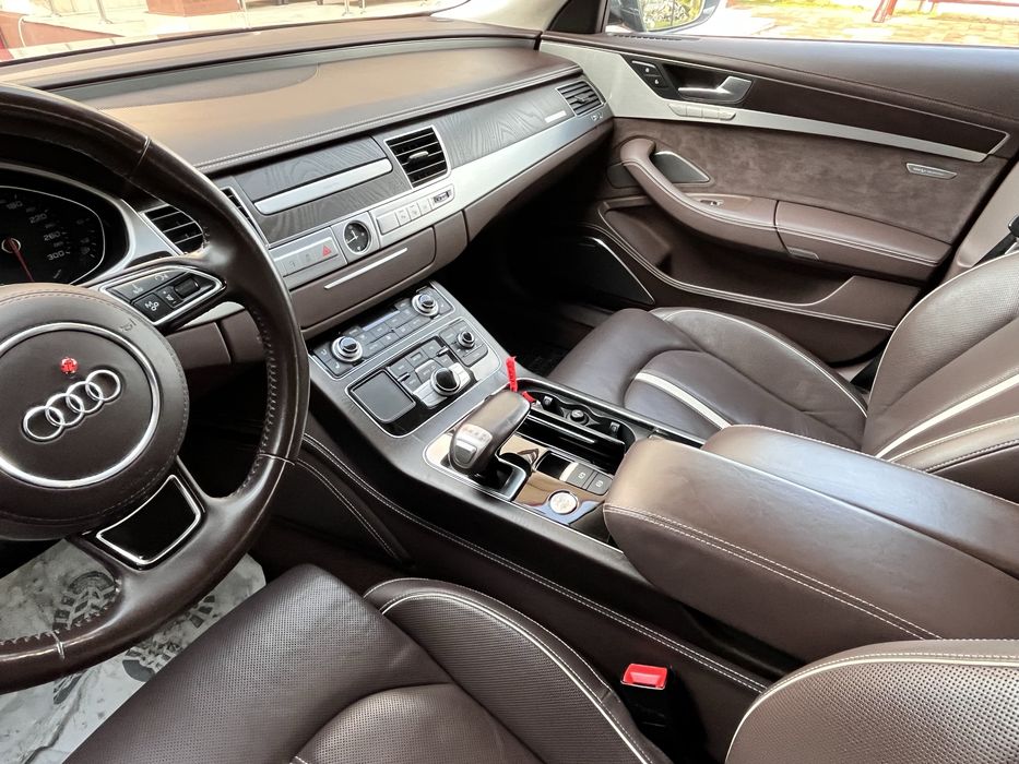Vand audi a8 2017 sau schimb cu ceva mai nou