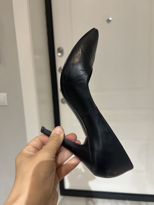 Туфли отдам каждую за 8000