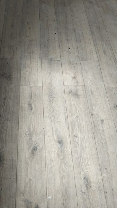 Продам ламинат 33 класс