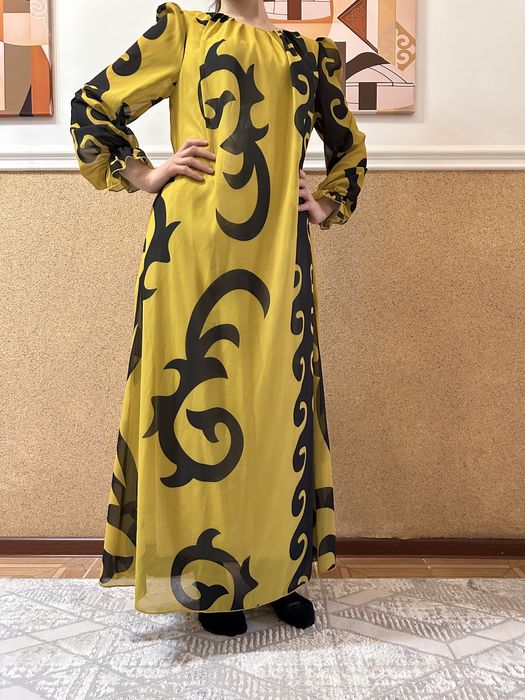 Продается весерние платья