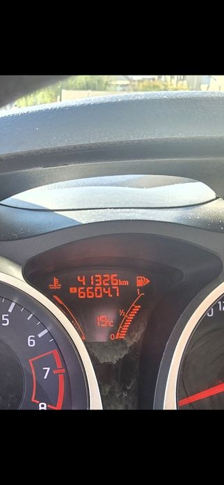 Nissan Juke anul 2014/1.6 benzina