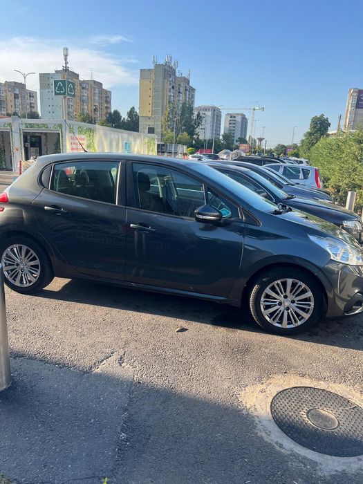 Peugeot 208+GPL an fabricație decembrie 2017