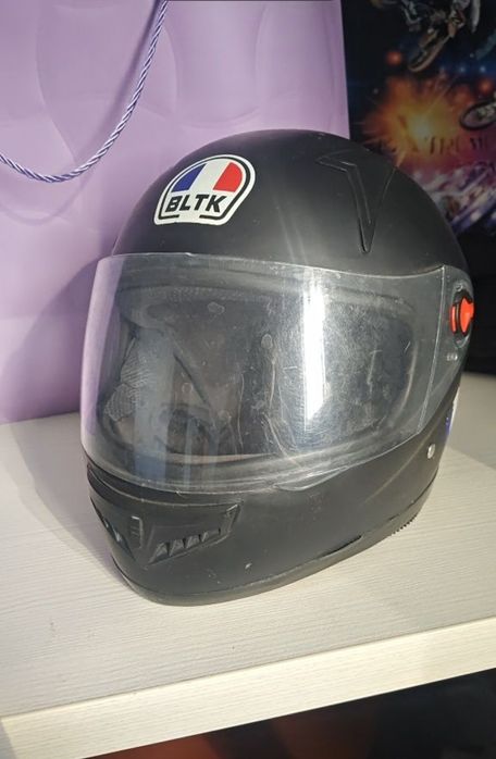 Мото шлем среднем состояни