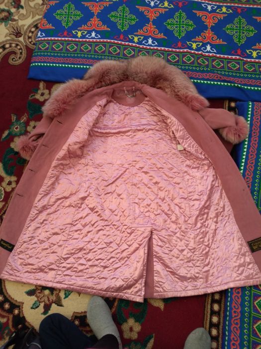 Продам зимние пальто