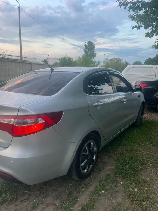 KIA RIO 2013 AT 1.6