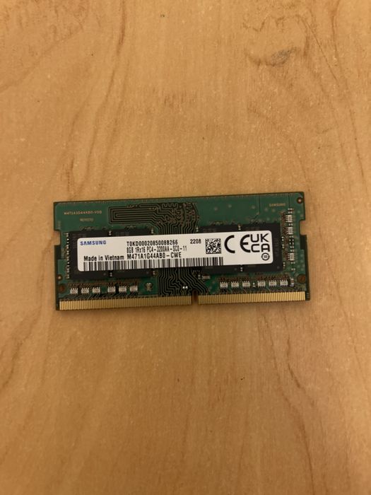 Ofer spre vanzare 8gb ram samsung