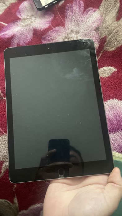 Ipad 5 32 gb sim