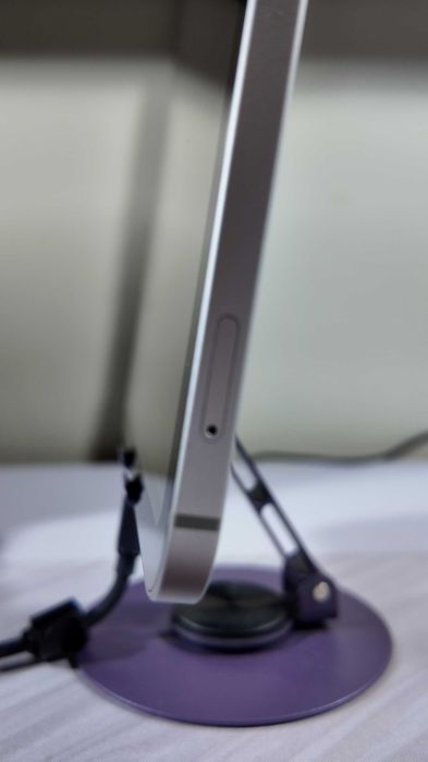 iPad 10 (10th Gen) – 64GB – Silver – Wi-Fi + Cellular