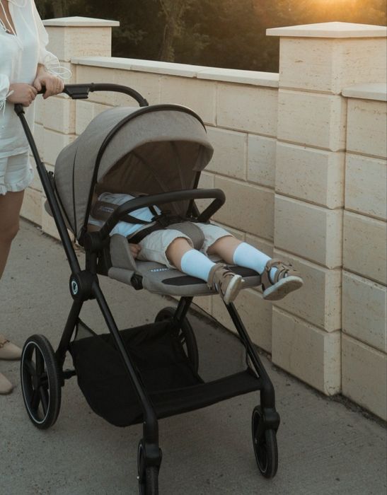 Carucior 3 in 1 cu scoica auto iSize