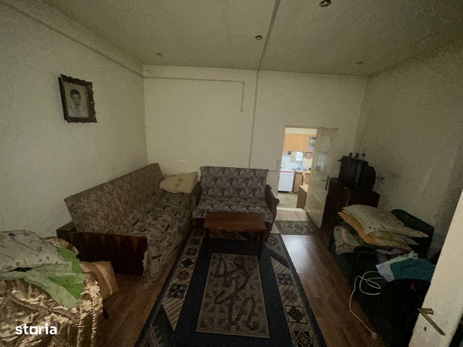 Casa individuala , 3 camere , 244 mp teren