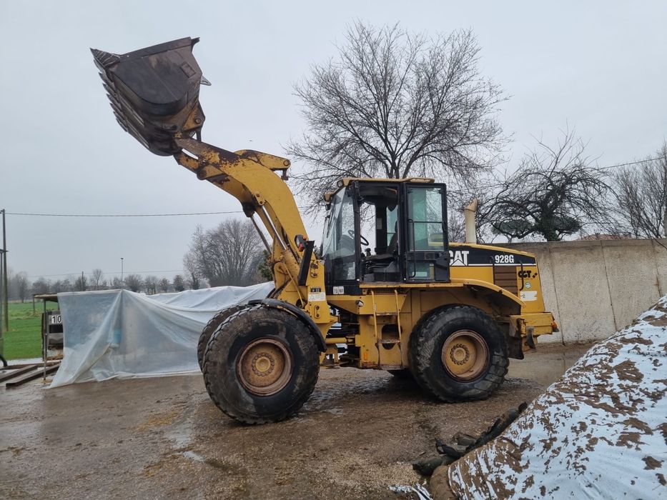 Volă Caterpilar 928G