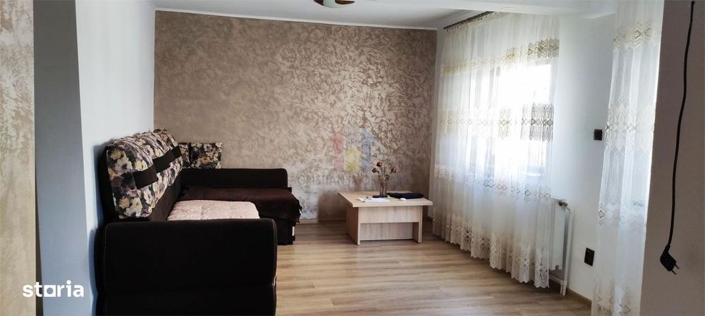 Casa Pretabila 2 familii, teren 1046 mp, toate utilitatile, Cazasu