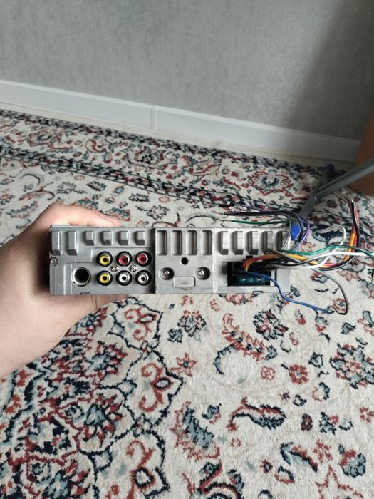 Продам автомагнитола