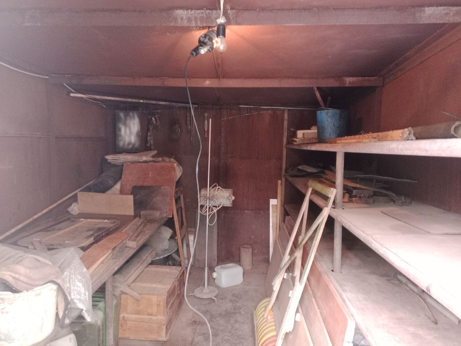 Продам железный гараж